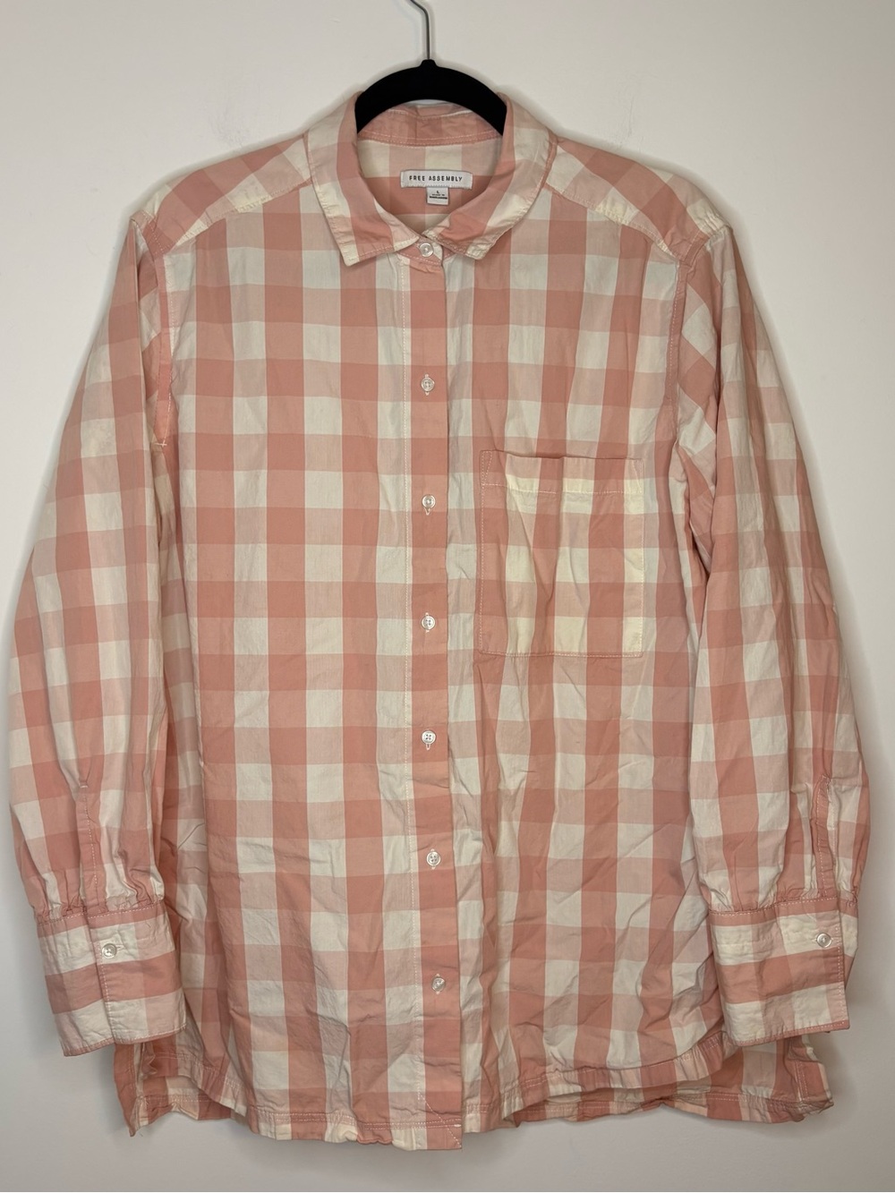 Free Assembly Pink and White Plaid Button Down Long Sleeve Shirt 100% Cotton L